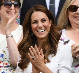 ウィリアム王子と共に「ホロコースト記念日」の式典に出席したキャサリン妃