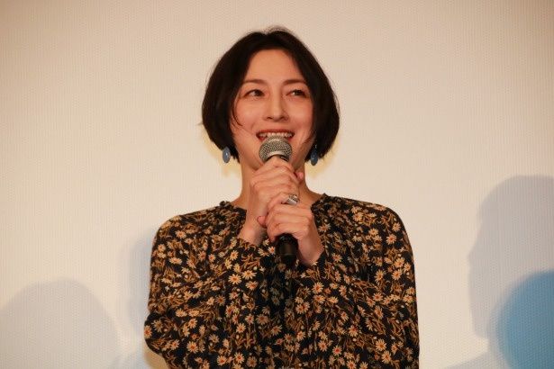 橘志野役の広末涼子