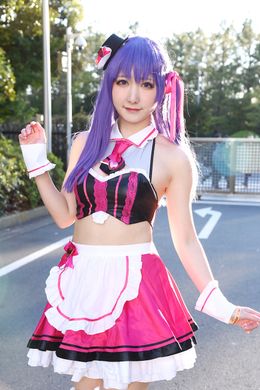 「Fate/Grand Order」の間桐桜に扮する希林まおはさん