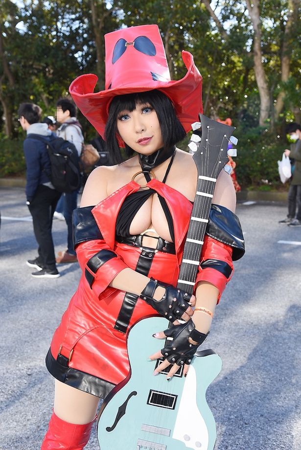 「GUILTY GEAR」シリーズのイノに扮する東雲葵さん