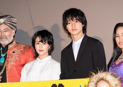 『ヲタクに恋は難しい』の大ヒット記念舞台挨拶が開催！