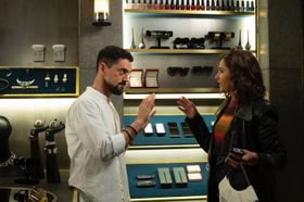 エンジェルたちが使用する最新鋭ガジェットが勢ぞろいの本編映像が到着！