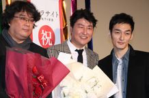 草なぎ剛、『パラサイト』監督＆ソン・ガンホから「いつも力をもらっている」