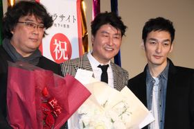 草なぎ剛、『パラサイト』監督＆ソン・ガンホから「いつも力をもらっている」