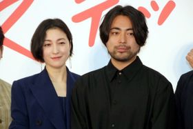 『ステップ』で初共演した山田孝之と広末涼子