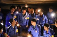 1・2号機中央制御室での手に汗握る状況が描かれる