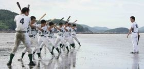 実在する聴覚障害者学校野球部の実話に基づいて作られた