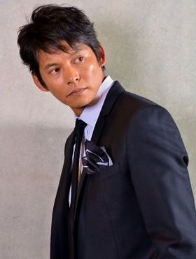 シリーズ最新作『アンダルシア』で外交官・黒田康作役を演じた織田裕二