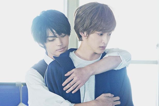 【写真を見る】悶絶必至…本編にはイケメンたちのカップリングが盛りだくさん！