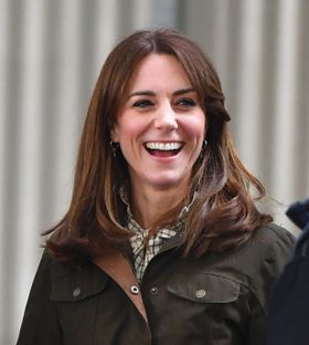 キャサリン妃が3人の子どもたちとスーパーへ