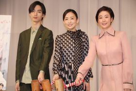 『甘いお酒でうがい』の“鏡開き”大ヒット祈願イベントが開催