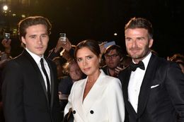 ベッカム家のイケメン長男が恋人とカップケーキを手作り