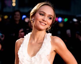 リリー=ローズ・デップが弟の誕生日を祝福