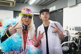 北村匠海とDJ KOOがビートを刻む！バイブス最高潮の特別映像が到着！