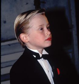 『ホーム・アローン』でブレイク！当時のマコーレー・カルキンが可愛すぎる
