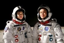 アトランティス号に搭載された小栗旬＆岡田将生の写真