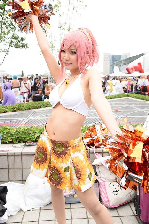 「アイドルマスター シンデレラガールズ」の城ヶ崎美嘉に扮する かぽりさん