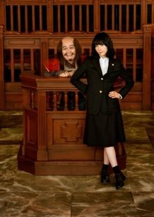 スペシャルユニットを結成し、『ステキな金縛り』の主題歌を担当する深津絵里＆西田敏行