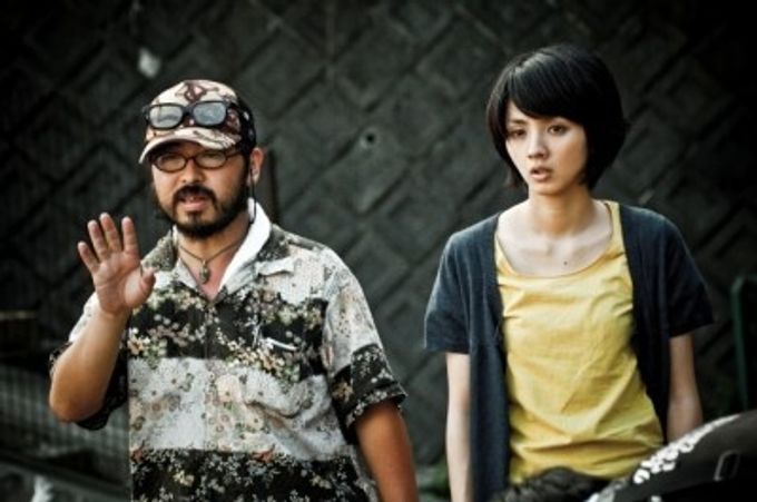 ラビット・ホラー3D：映画作品情報・あらすじ・評価｜MOVIE