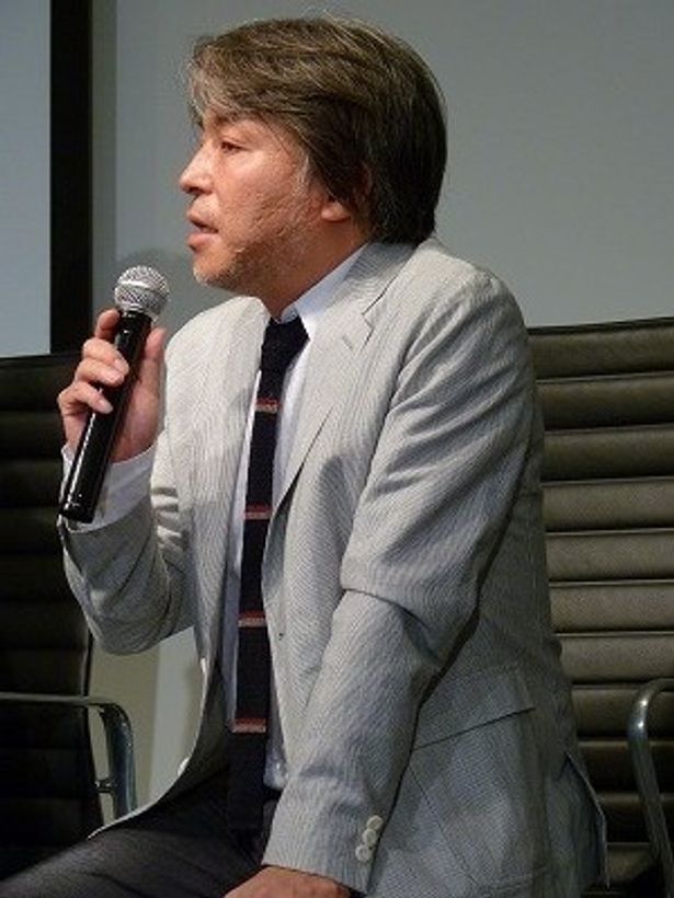 西谷弘監督は「スペイン大使館のモダンさに驚いた」と話す