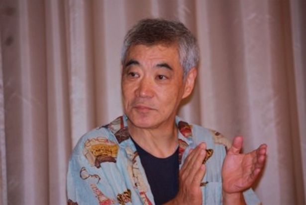 森川定造の父・勇吉役の柄本明