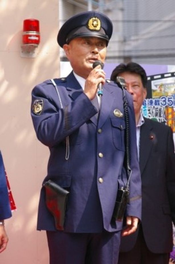 両津の上司・大原部長を演じた伊武雅刀