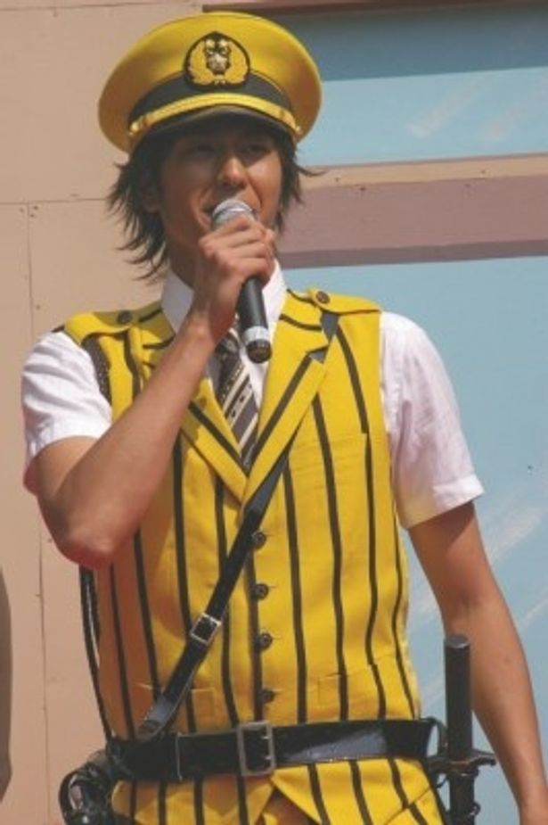 両津の後輩・中川圭一を演じた速水もこみち