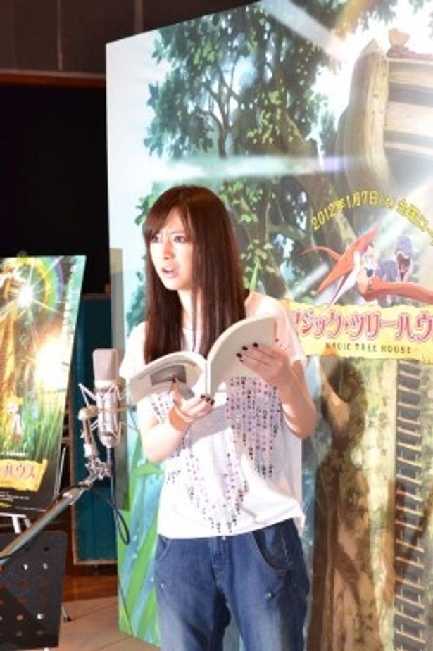 熱のこもった演技を見せる北川景子