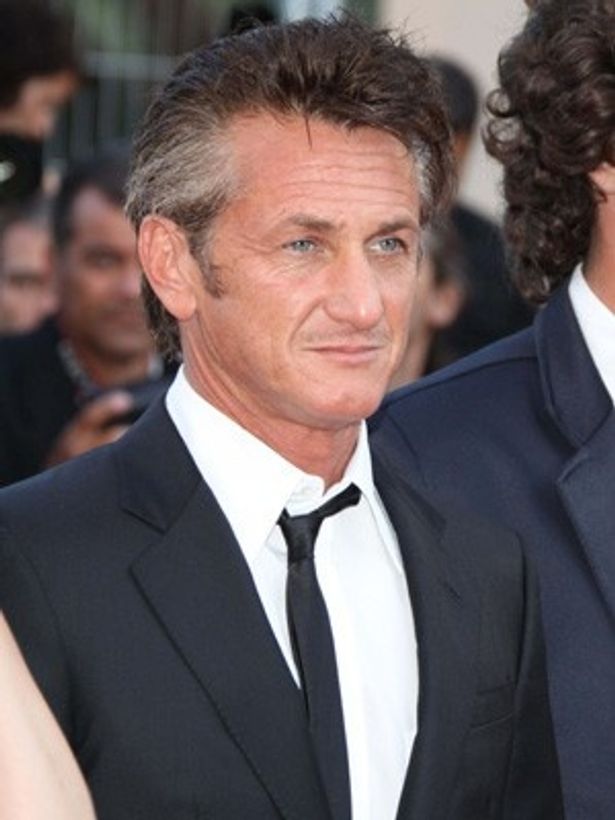 マドンナが映画を監督しようと思った経緯には、ふたりの元夫、ショーン・ペンとガイ・リッチー監督からの励ましがあった