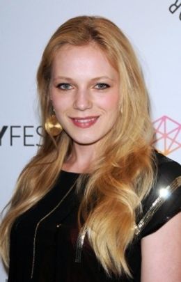 24歳のエマ・ベル