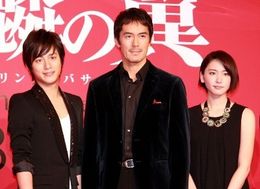 『麒麟の翼 劇場版・新参者』製作報告会見に阿部寛、溝端淳平、新垣結衣らが出席