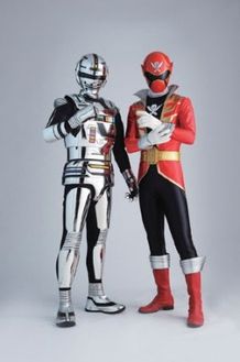 30年ぶりに復活したギャバンがゴーカイジャーと夢の競演！