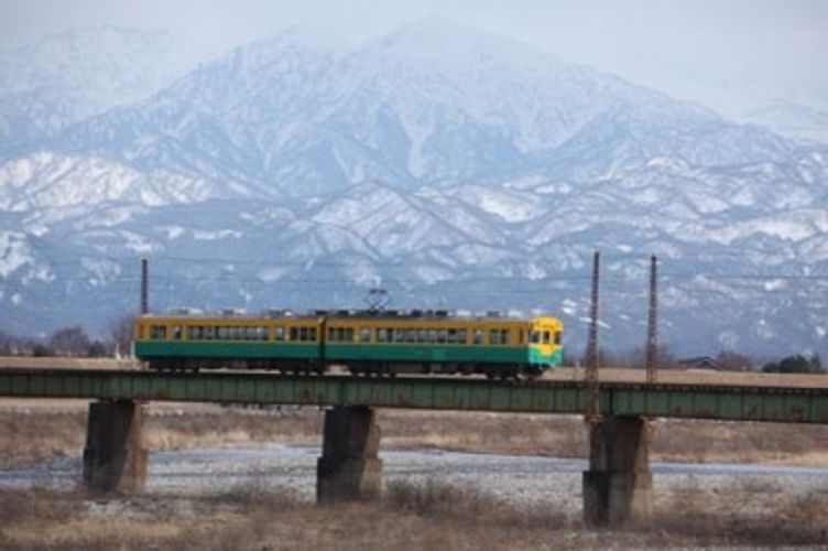 懐かしのあの電車が走る！美しい風景にも心が癒される映画が登場