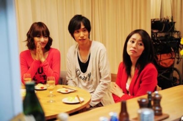 真の妹・淳とその彼氏も巻き込んでのエッチのトラブルが発生する