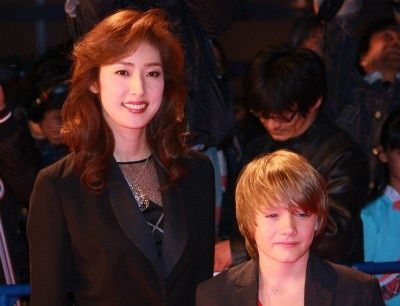 『リアル・スティール』のジャパンプレミアに登壇した天才子役ダコダ・ゴヨと天海祐希