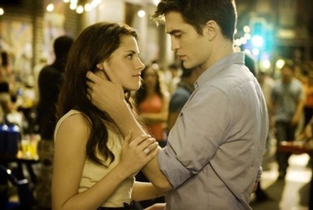 女性ユーザーの公開が待たれる映画は『トワイライト・サーガ ブレイキング・ドーン Part2』