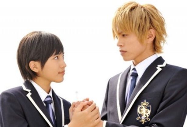 『桜蘭高校ホスト部』では男装に挑戦！