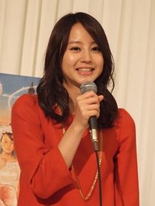 前2作に引続き『ALWAYS 三丁目の夕日'64』で自動車整備士・星野六子役を演じた堀北真希