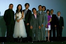 『はやぶさ 遥かなる帰還』の完成披露試写会に登場した一同