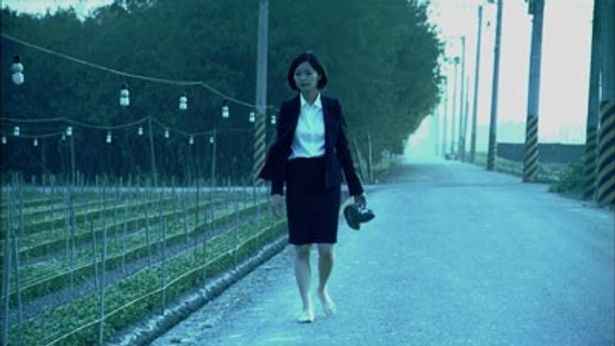 葬儀の騒がしさは、死者を失った悲しみを紛らすためのものかもしれない
