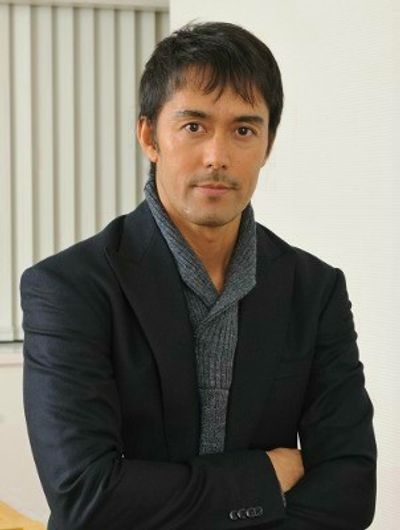 『麒麟の翼 劇場版・新参者』でドラマに続き加賀恭一郎役を演じた阿部寛