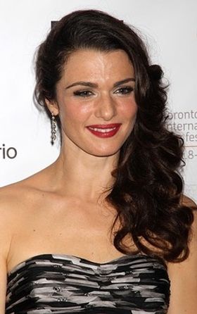 またもやアカデミー女優の化粧品広告が掲載禁止に！