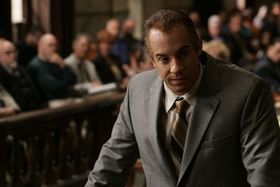 スーツ姿＆スキンヘッドじゃないヴィン・ディーゼル