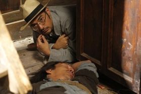 『捜査官X』で天才捜査官を演じる金城武