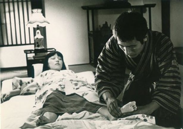 谷崎潤一郎原作の「春琴抄」を原作に究極の愛の姿を映像化した『讃歌』(72)