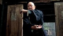 あのジャッキーやサモ・ハンも逆らえないという噂もある香港映画界のドン、ジミー・ウォングが復活