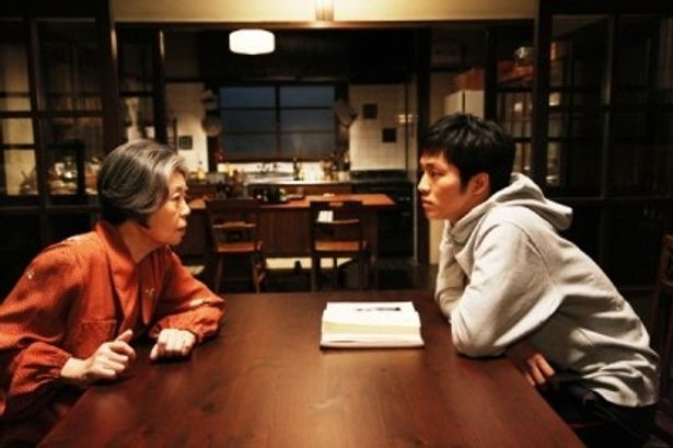 【写真】松坂は主人公の高校生・歩美を、樹木は歩美を見守る祖母・アイ子を演じる