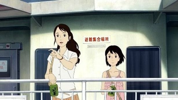 亡くした父への思いを胸に、母いく子と共に島へ引っ越してきたもも