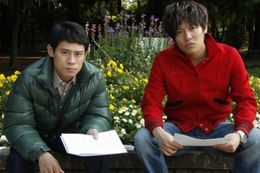 『ボクたちの交換日記』でW主演を務める伊藤淳史と小出恵介