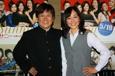 「タッチ」の声優・三ツ矢雄二と日高のり子が学生服で同窓会！